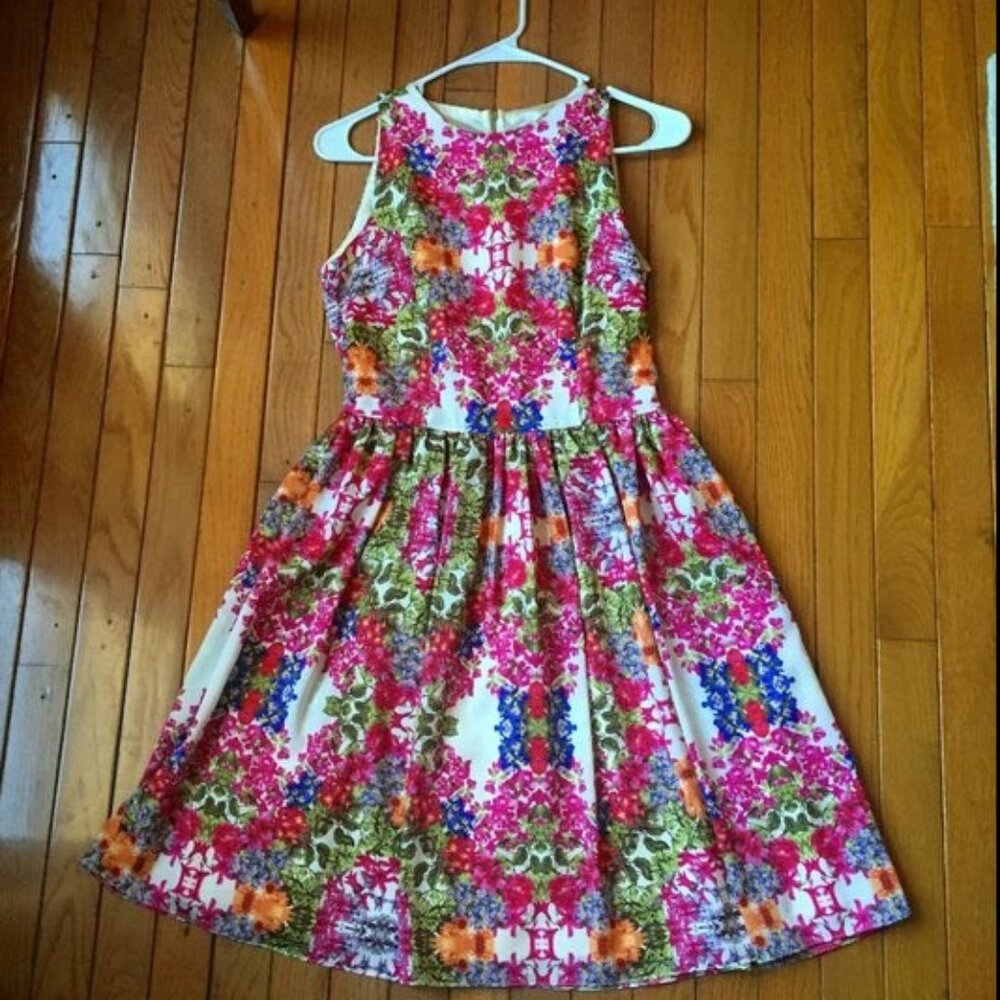 Maggy London Sz 4 Dress
